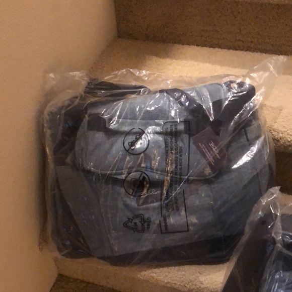 Bella Russo Bundle Of 3! Insulted 18.75” Backpack! Cooler Bag 15.75”& Lunch Bag - Picture 10 of 10